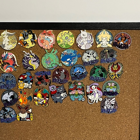 Pokemon Charmander Squirtle Pin Choice Pins Charizard Streetwear Hats Hat Brooch - Picture 1 of 11